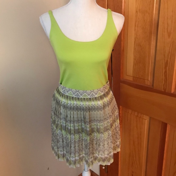 American Eagle Outfitters Pleated Skirt - Picture 3 of 5